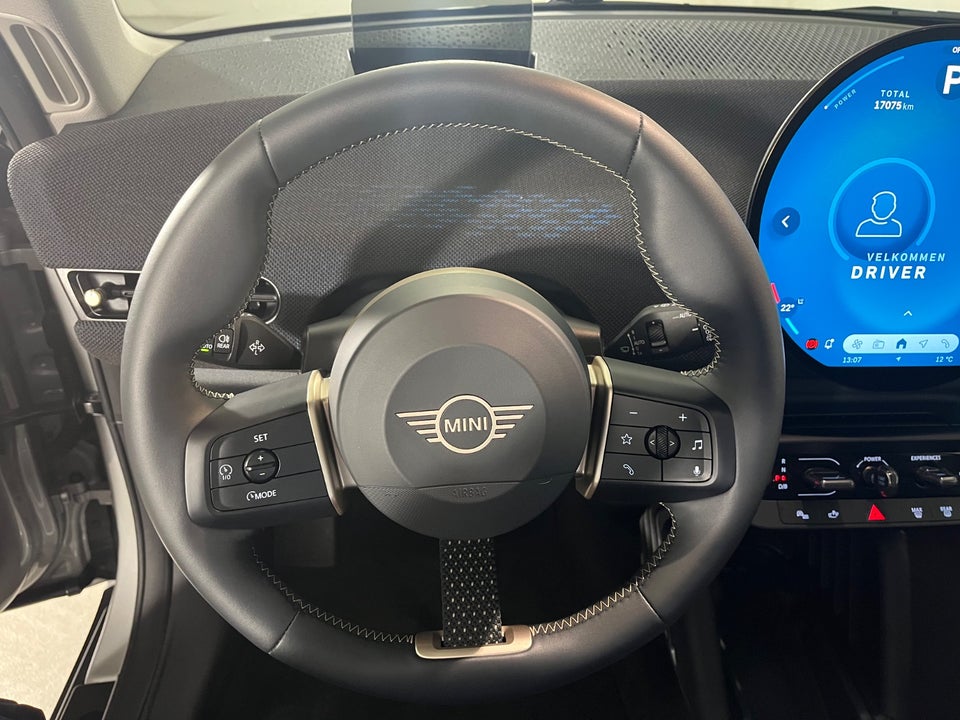 MINI Cooper SE Classic Trim M 3d