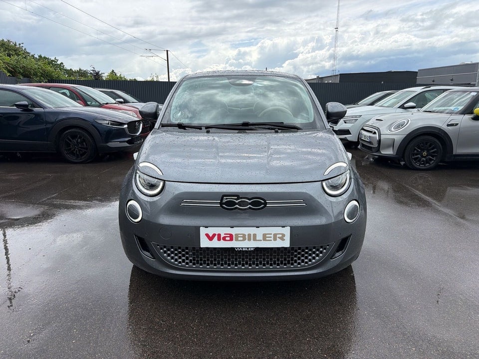 Fiat 500e 42 la Prima by Bocelli 3d