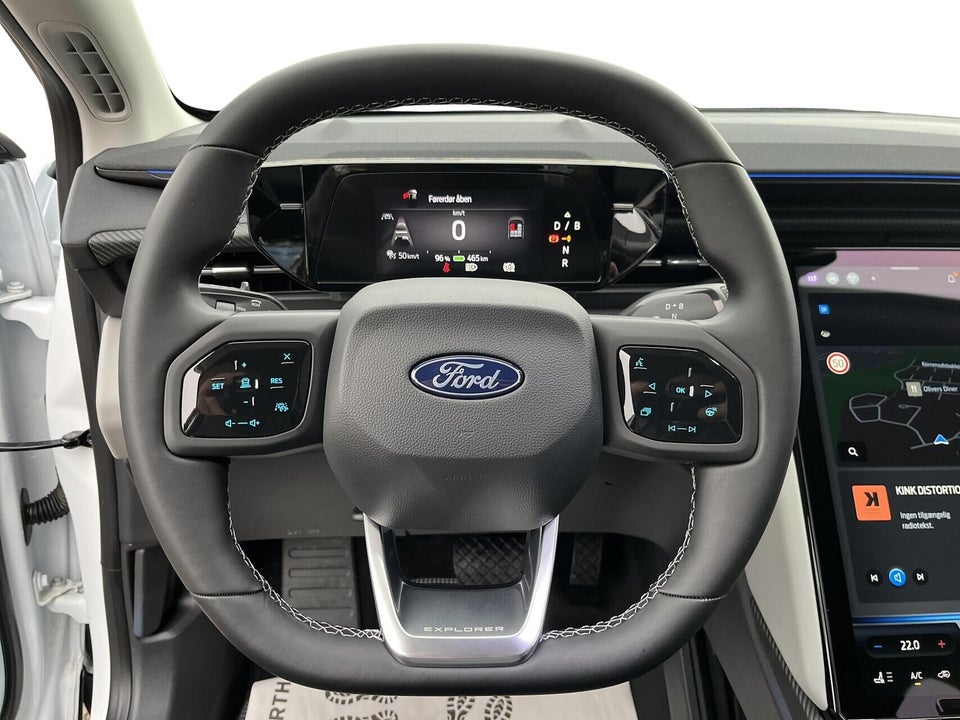 Ford Explorer 82 Premium Extended Range 5d