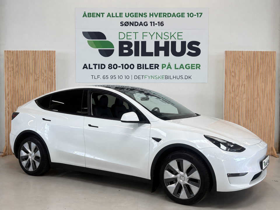 Tesla Model Y Long Range AWD 5d