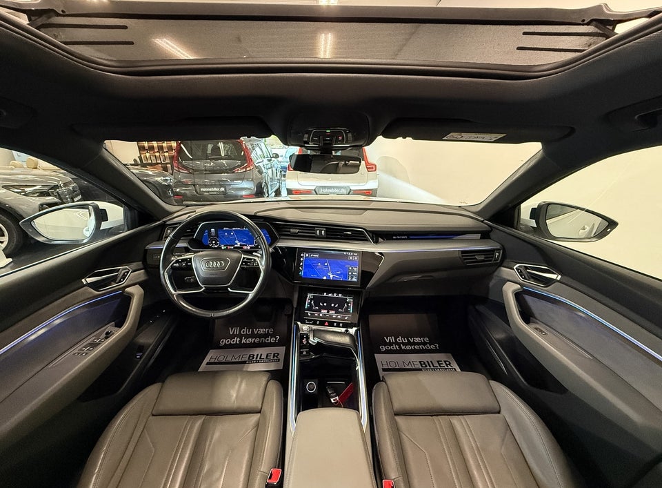 Audi e-tron 55 quattro 5d