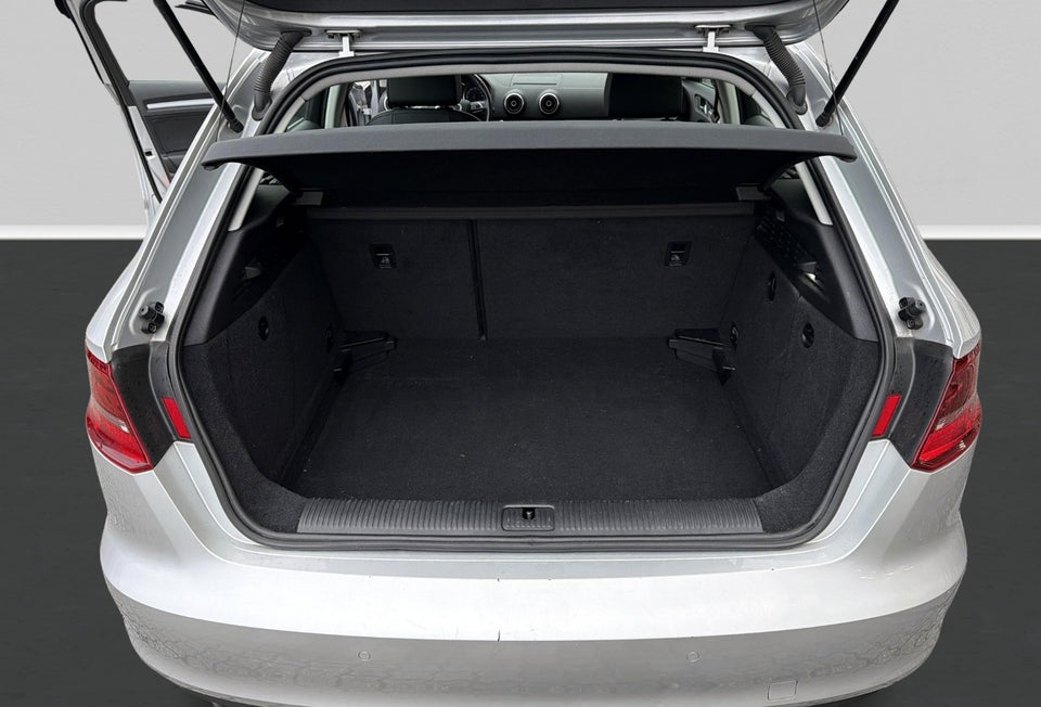 Audi A3 1,4 TFSi 122 Ambition Sportback S-tr. 5d