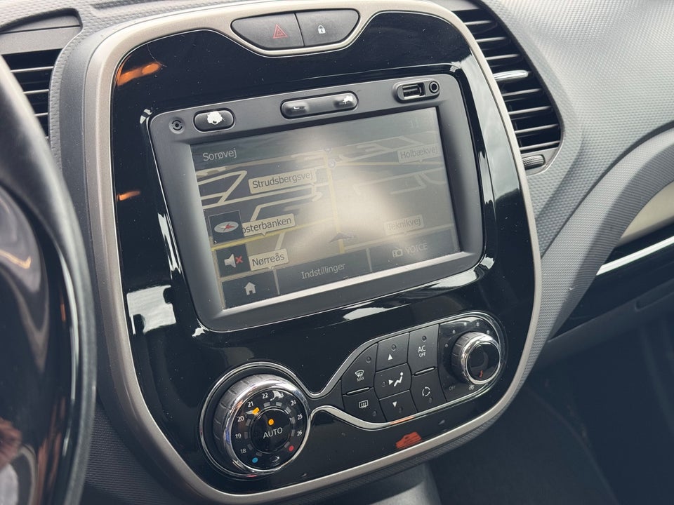 Renault Captur 1,2 TCe 120 Dynamique EDC 5d