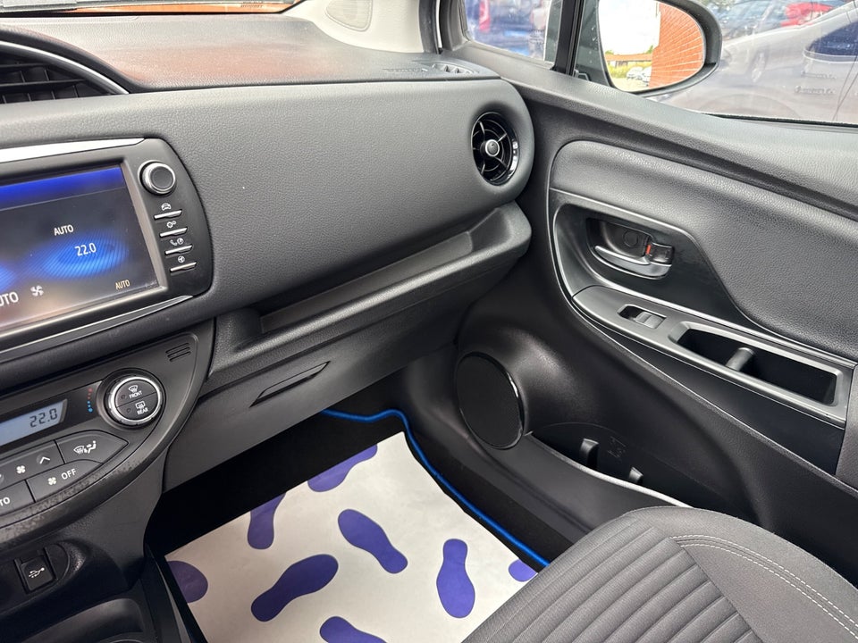Toyota Yaris 1,5 Hybrid H2 Premium e-CVT 5d