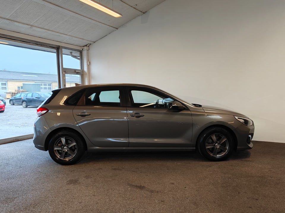 Hyundai i30 1,0 T-GDi Life 5d