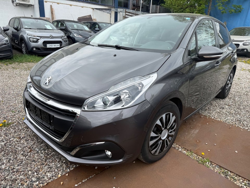 Peugeot 208 1,5 BlueHDi 100 Signature+ 5d