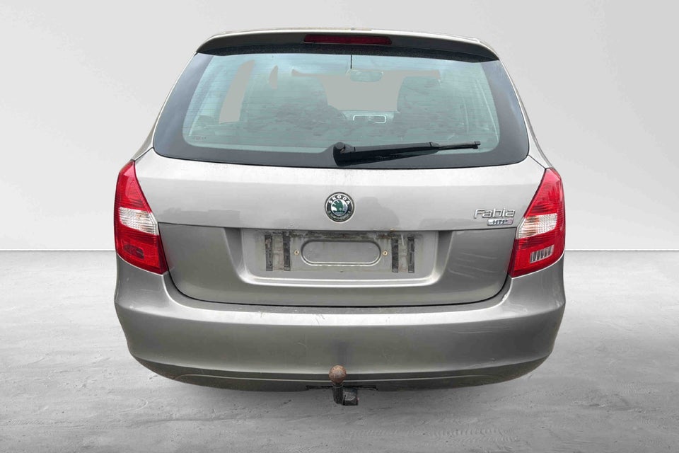 Skoda Fabia 1,2 12V Elegance Combi 5d