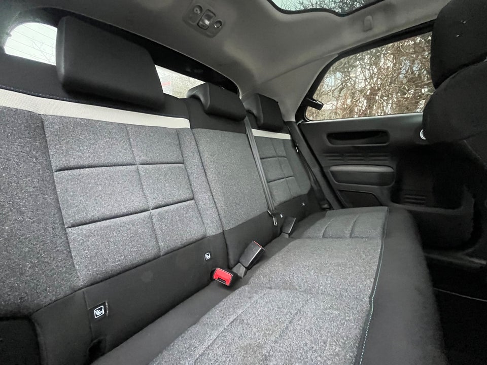 Citroën C4 Cactus 1,2 PureTech 110 Shine 5d