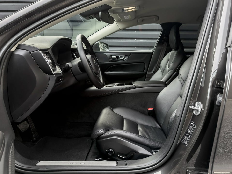 Volvo V60 2,0 T6 ReCharge Plus Bright aut. AWD 5d