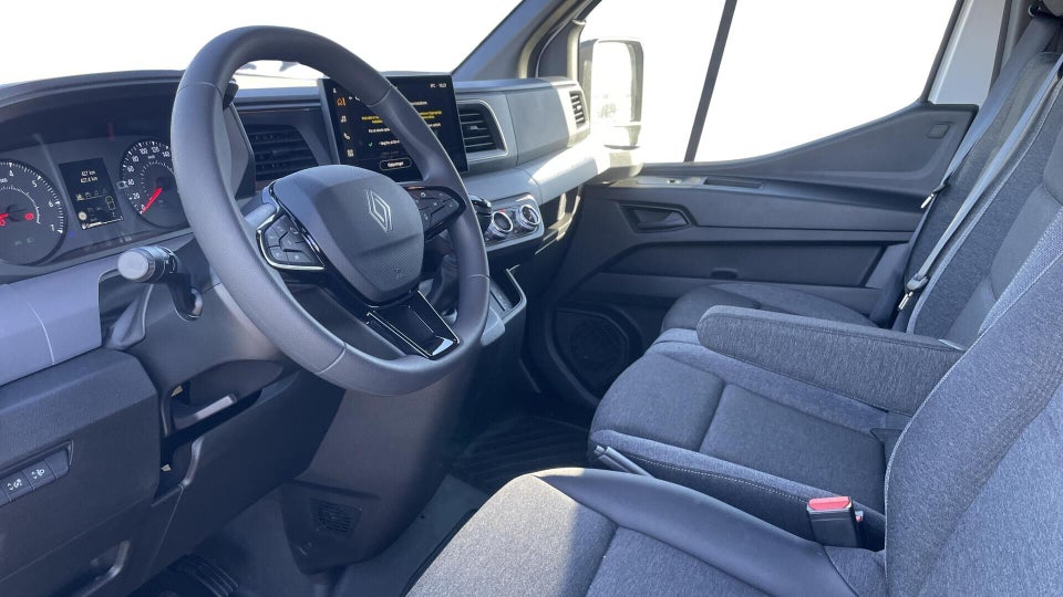 Renault Master V T33 2,0 dCi 130 L2H2 Kassevogn