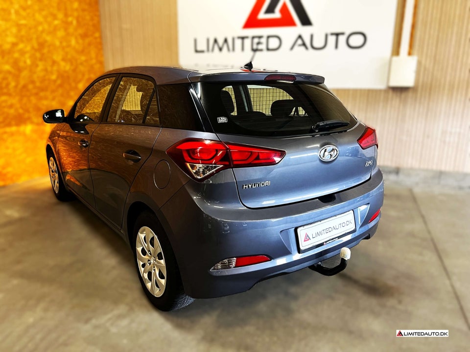 Hyundai i20 1,25 Passion 5d