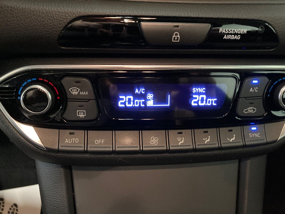 Hyundai i30 1,0 T-GDi Essential 5d