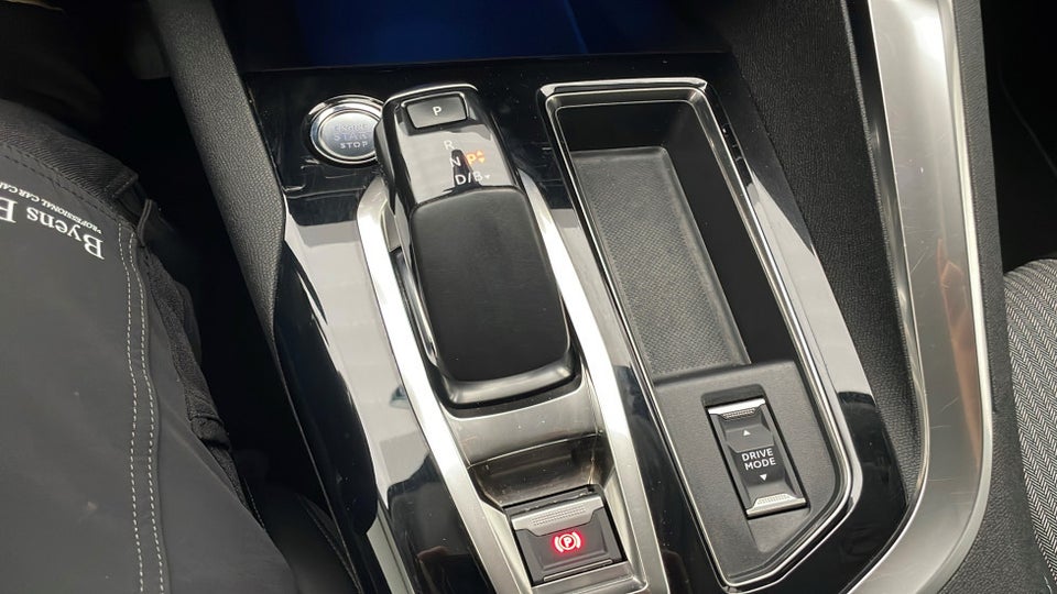 Peugeot 3008 1,6 Hybrid Allure EAT8 5d