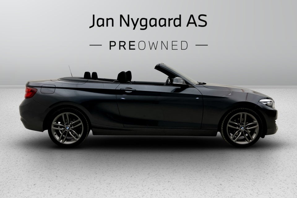 BMW 218i 1,5 Cabriolet Connected aut. 2d