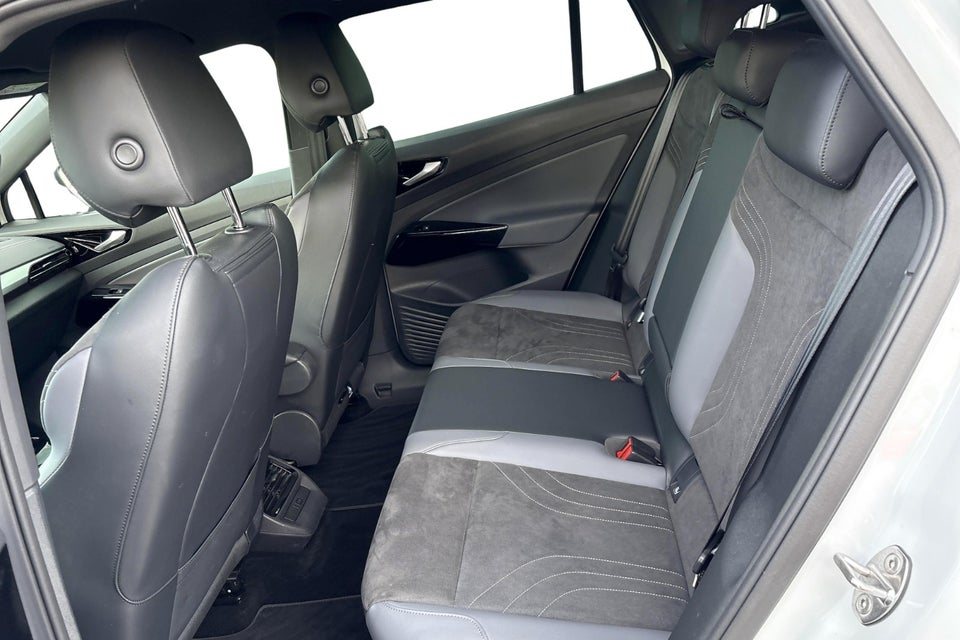 VW ID.4 77 Style+ 5d