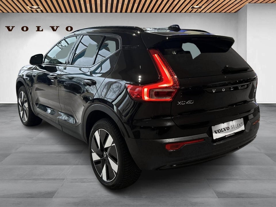 Volvo XC40 ReCharge Extended Range Plus 5d