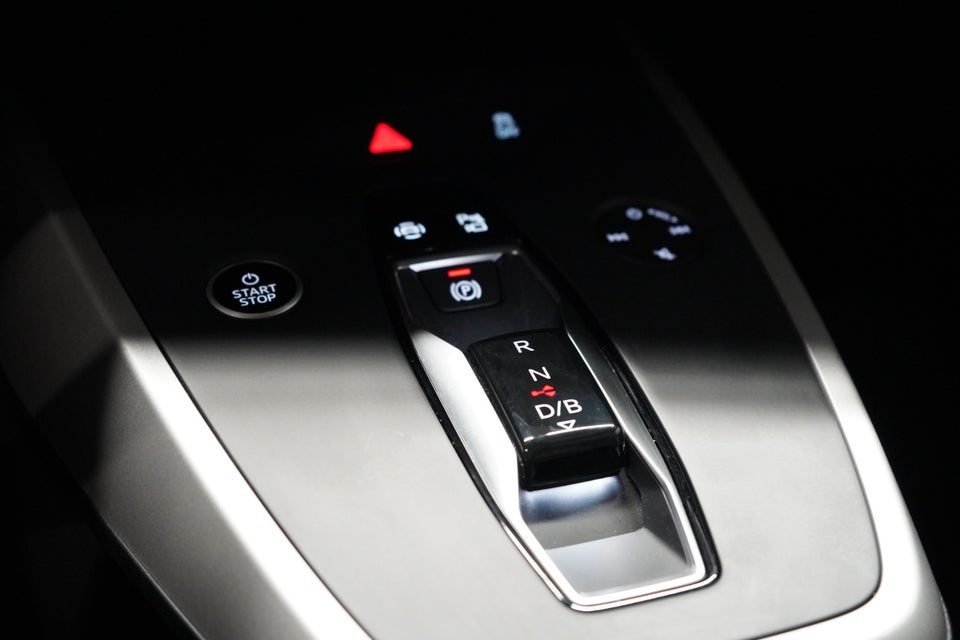 Audi Q4 e-tron 45 S-line 5d