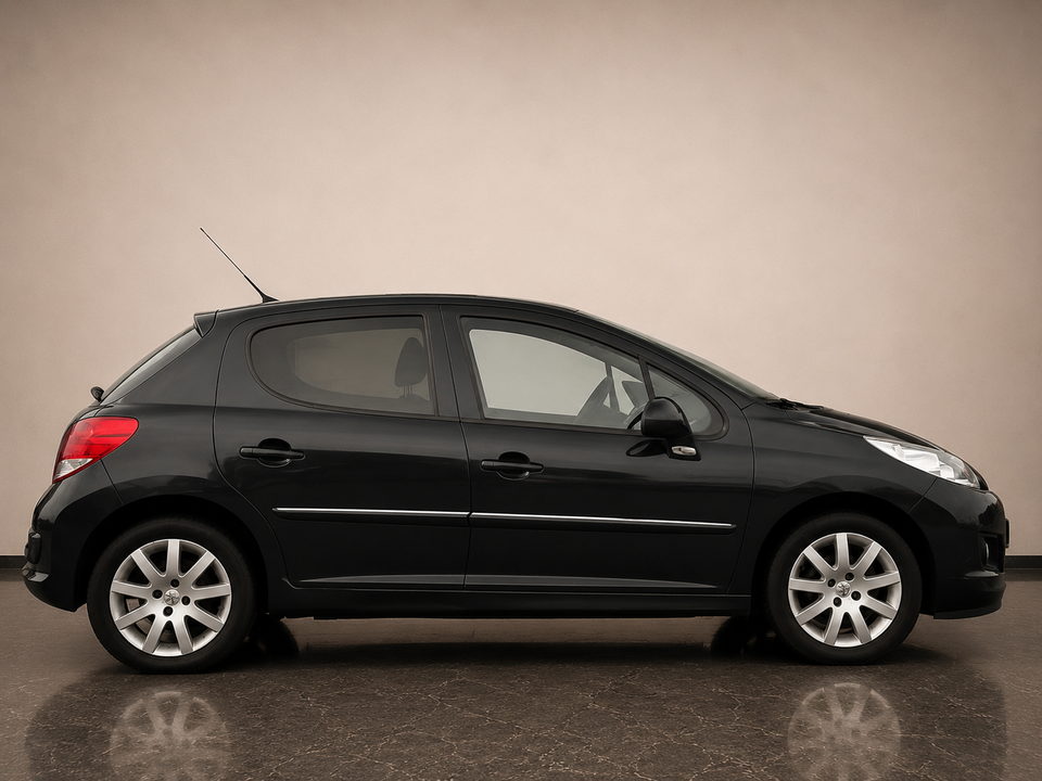 Peugeot 207 1,6 HDi 90 Comfort+ 5d