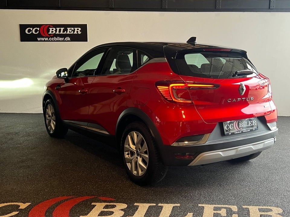 Renault Captur 1,6 E-Tech Intens 5d