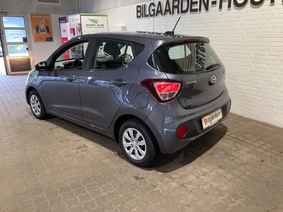 Hyundai i10 1,0 Touch 5d