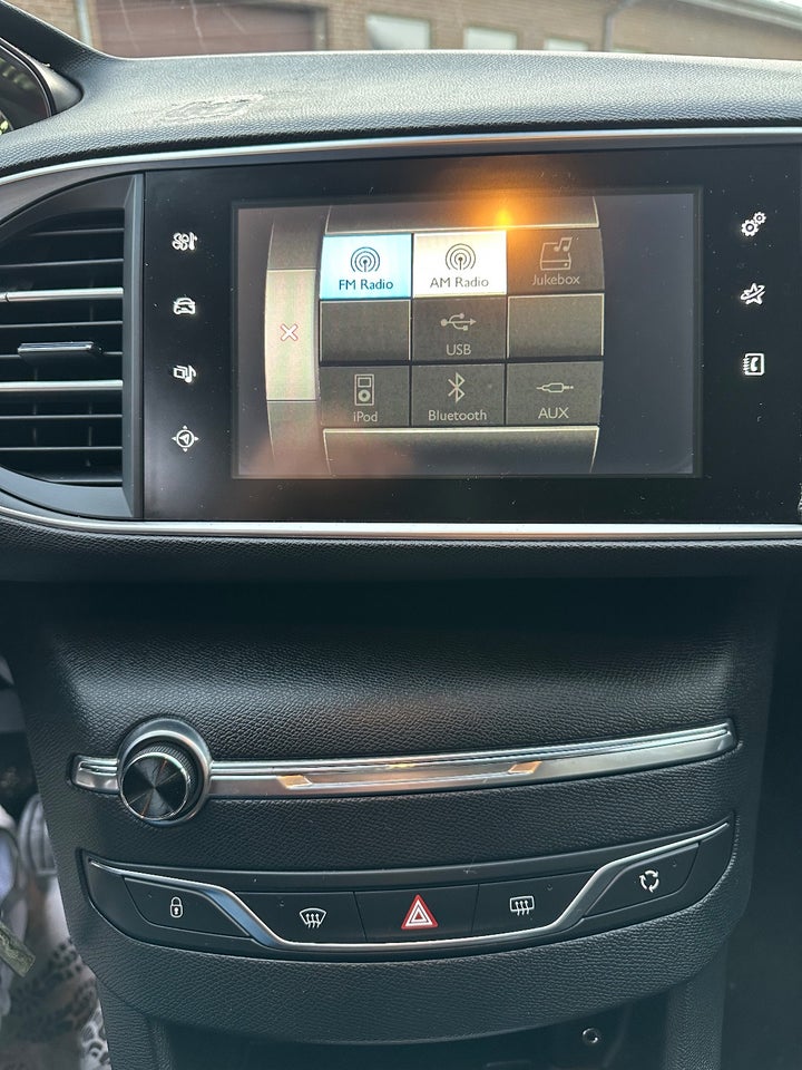 Peugeot 308 1,2 VTi 82 Active 5d