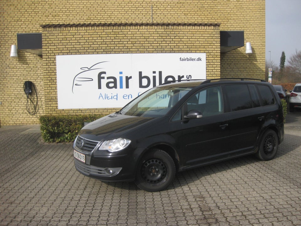 VW Touran 1,4 TSi 140 Conceptline 5d