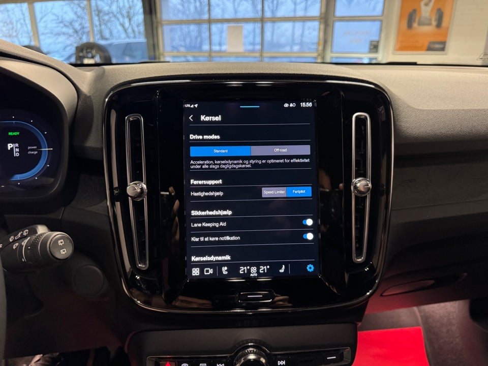 Volvo XC40 P6 ReCharge Core 5d