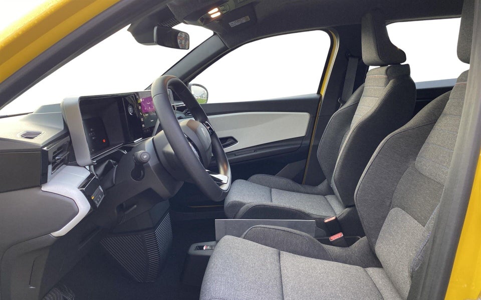 Renault 5 E-Tech 40 Evolution 5d