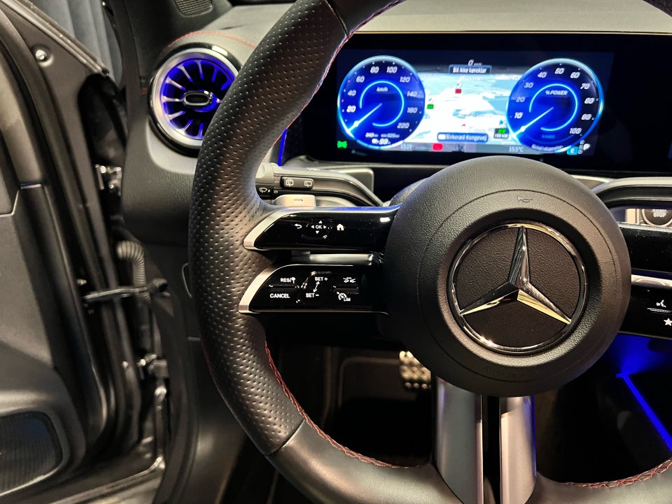 Mercedes EQB250+ AMG Line 5d