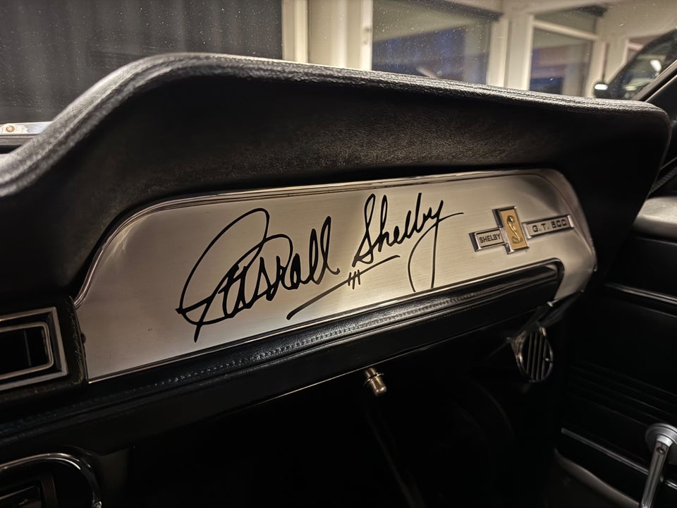 Ford Mustang 5,7 Shelby GT500 Fastback 2d