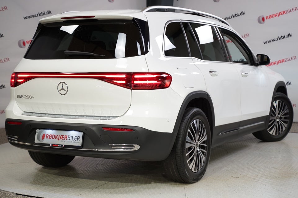 Mercedes EQB250+ Progressive Advance Plus 5d