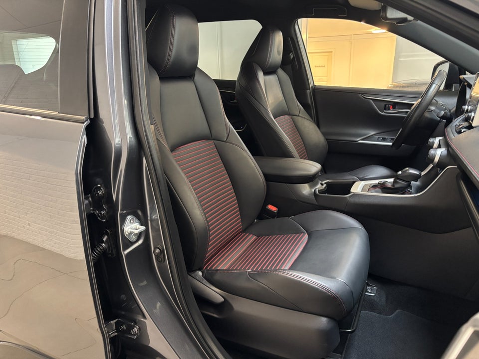 Toyota RAV4 2,5 Plug-in Hybrid Active Comfort AWD-i 5d