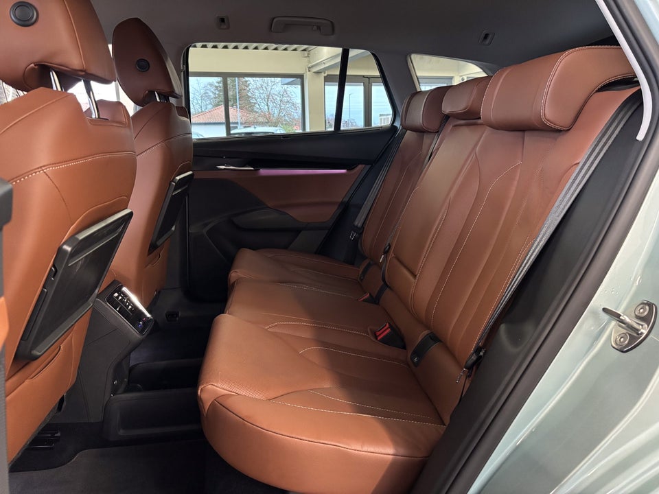 Skoda Enyaq 60 iV ecoSuite 5d