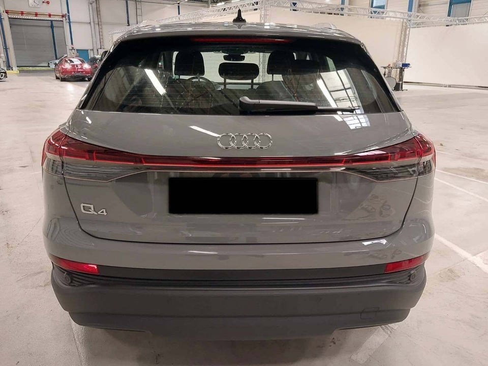 Audi Q4 e-tron 45  5d