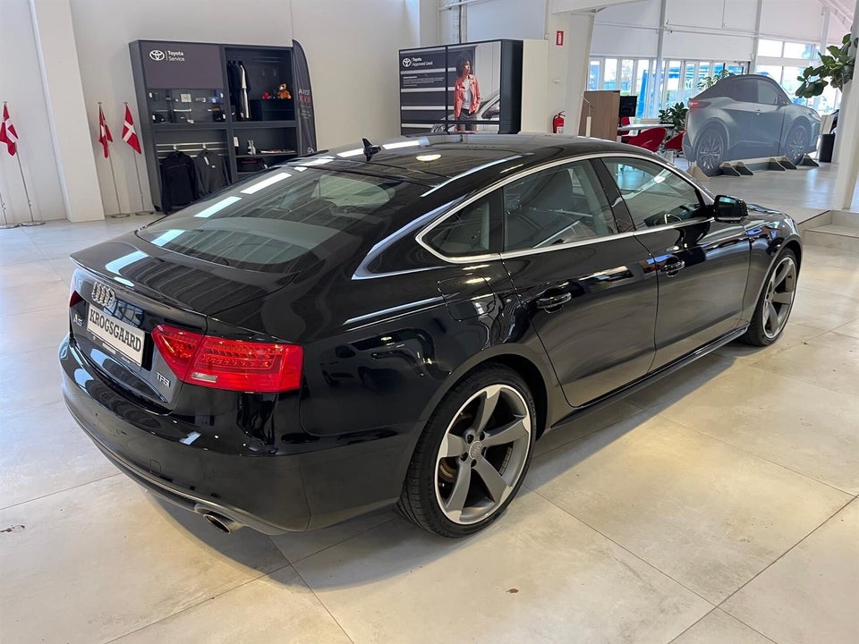 Audi A5 1,8 TFSi 144 S-line Sportback Multitr. 5d