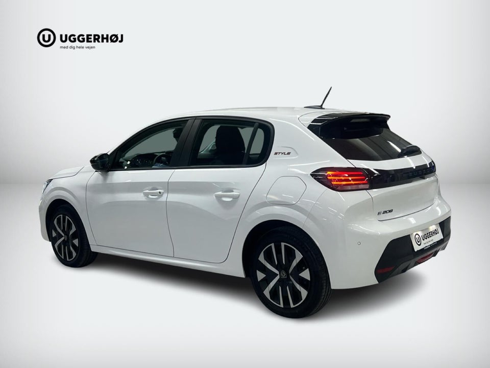 Peugeot e-208 54 Style 5d