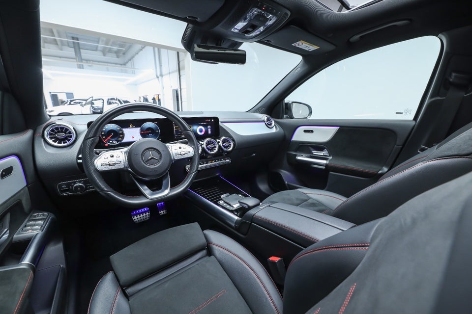 Mercedes EQA350 AMG Line 4Matic 5d