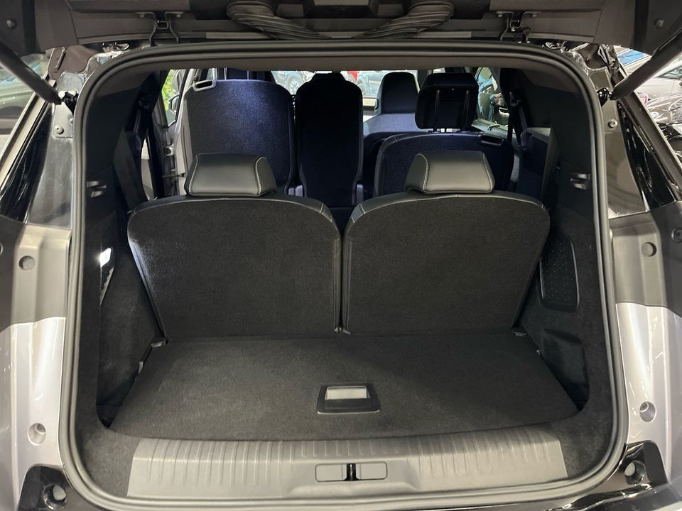 Peugeot e-5008 77 GT Pack 7prs 5d