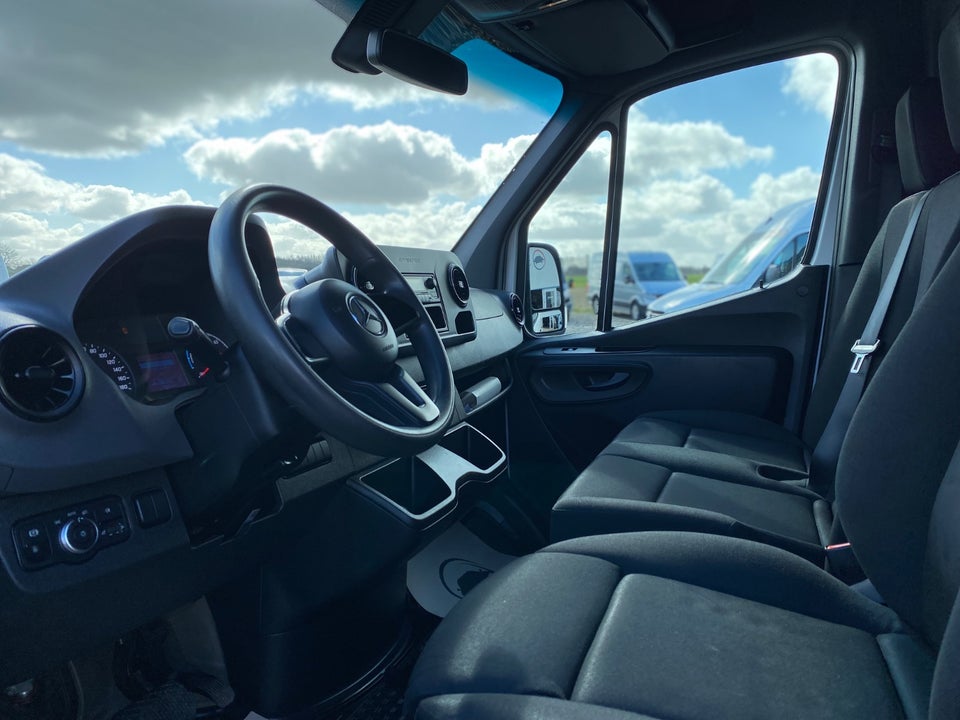 Mercedes eSprinter 312 A2 Kassevogn 3p