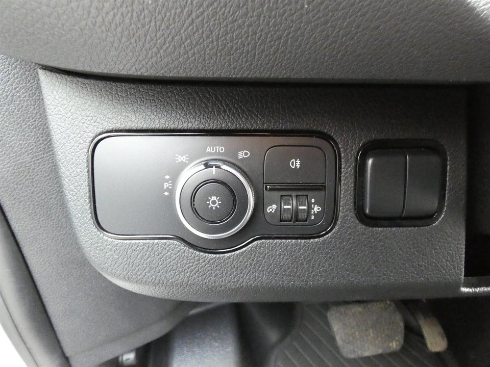 Mercedes Sprinter 319 3,0 CDi A2 Kassevogn aut. RWD