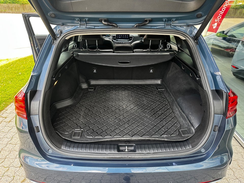 Kia Ceed 1,6 PHEV Upgrade+ SW DCT 5d