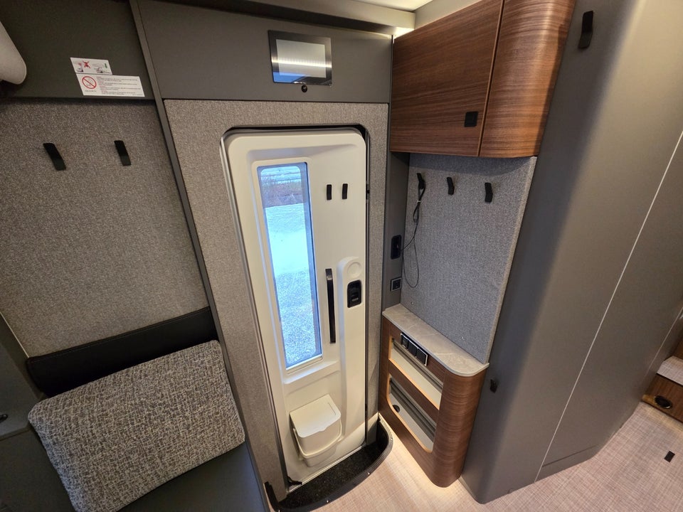 Hymer B-MC I600 2,0 CDi 170 aut. 2d