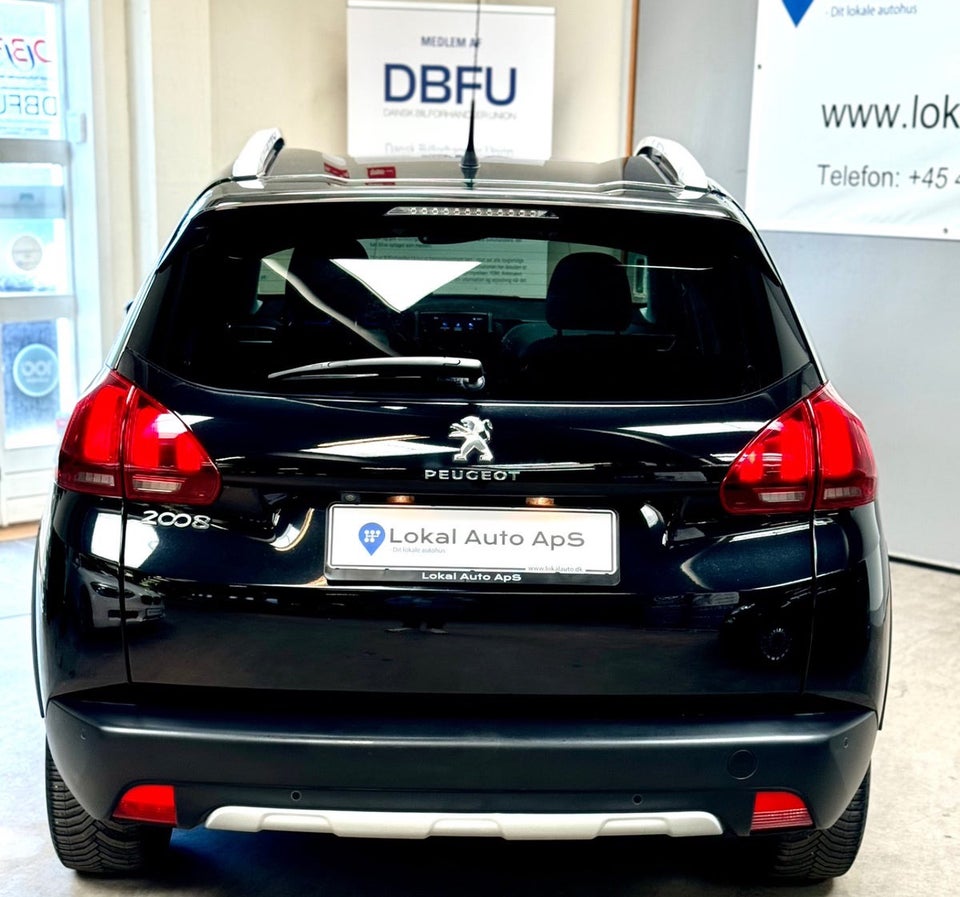 Peugeot 2008 1,6 BlueHDi 100 Allure Sky 5d