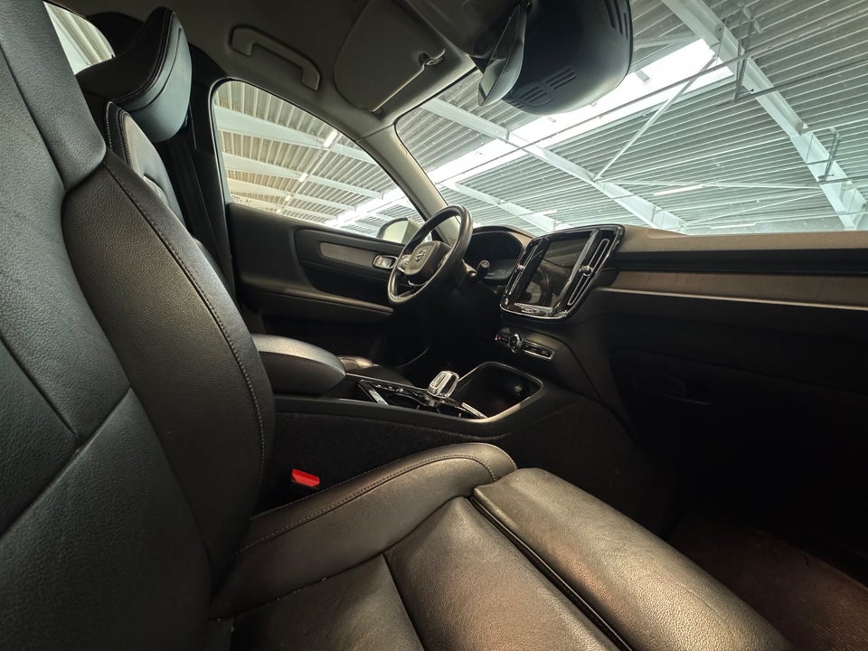 Volvo XC40 1,5 T5 ReCharge Inscription aut. 5d