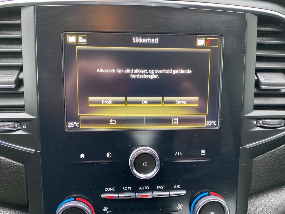 Renault Megane IV 1,5 dCi 115 Zen Sport Tourer EDC Van 5d