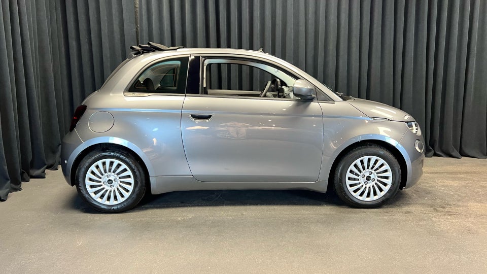 Fiat 500e 42 Icon Cabrio 2d
