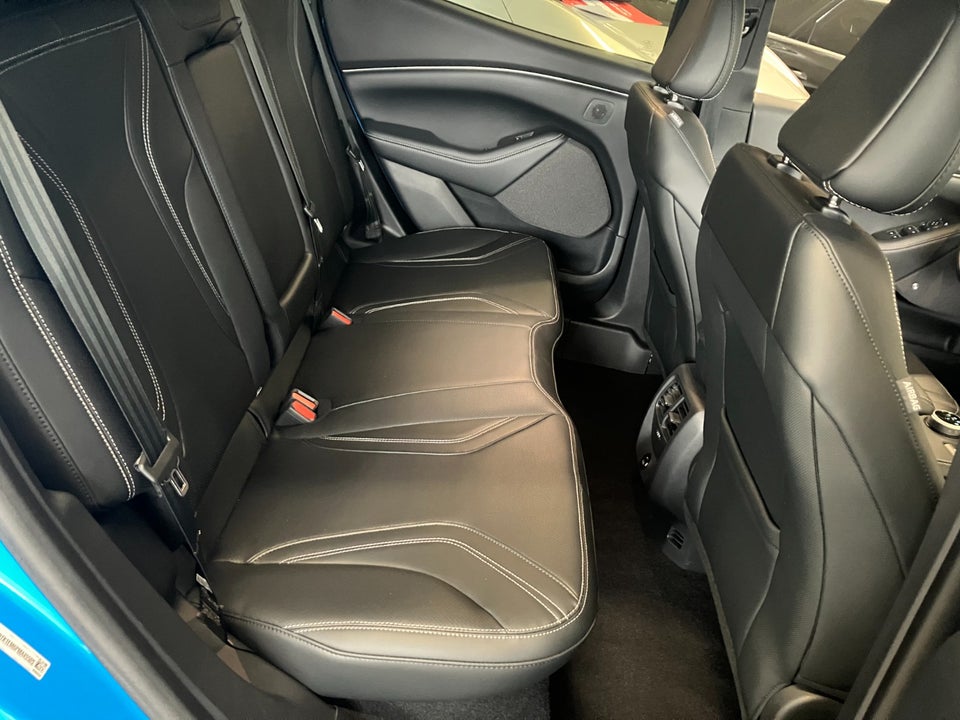 Ford Mustang Mach-E 70 Standard Range 5d