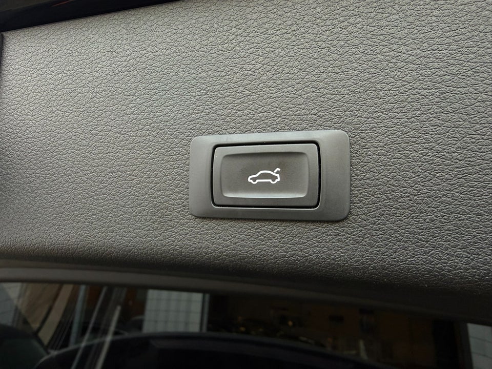 Audi e-tron 50 Prestige quattro 5d