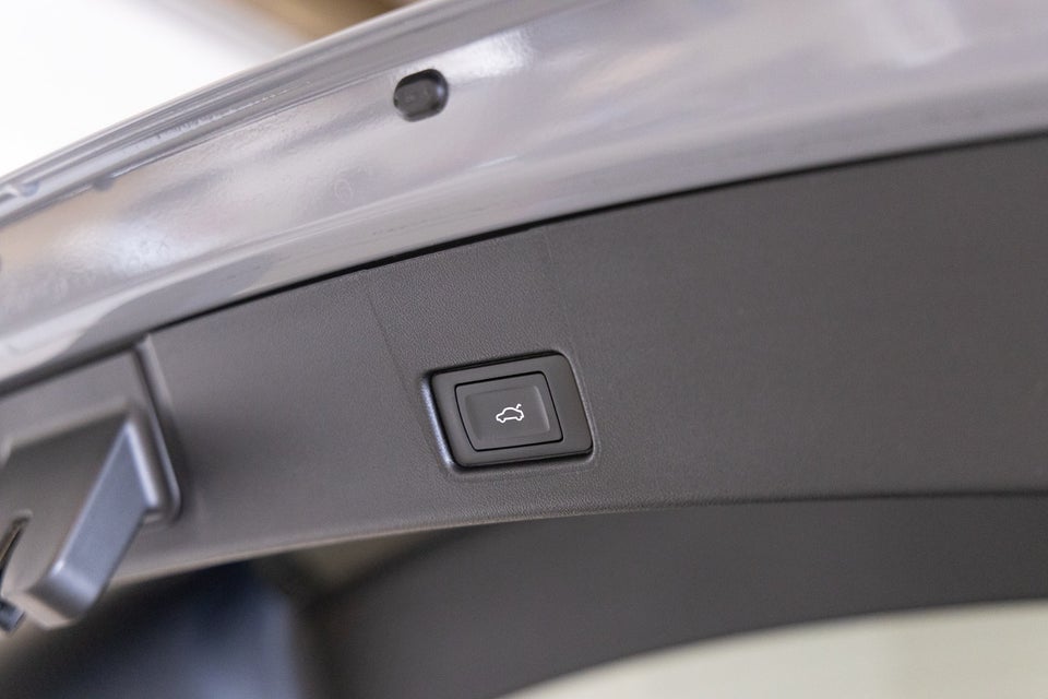 Audi Q4 e-tron 40 Advanced Sportback 5d