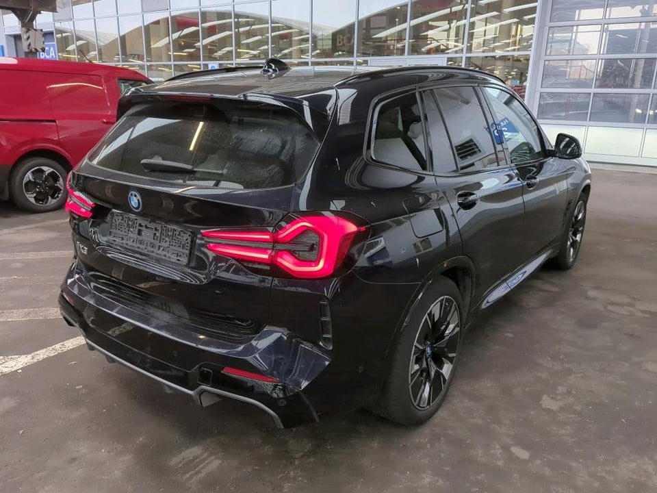 BMW iX3 Charged Plus M-Sport 5d